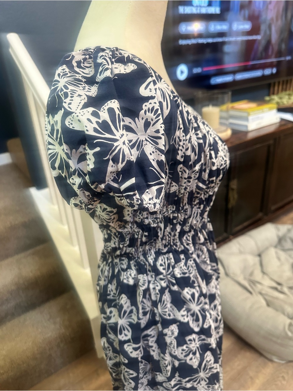 kate spade Navy and White Floral Puff-Sleeve Midi Dress - Picture 2 of 3